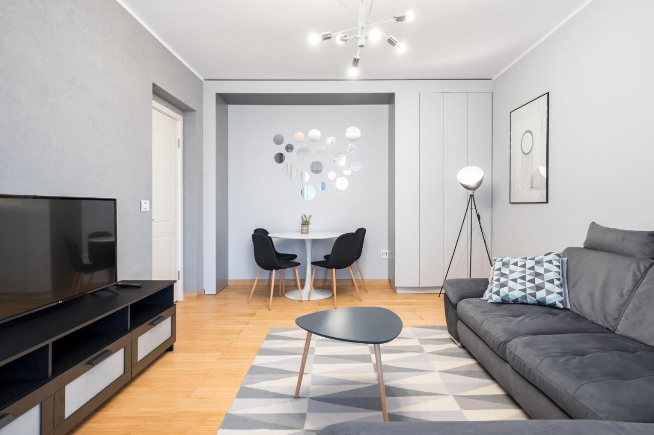 Happy Bubble I Timpuri Noi 1Br Apt 4 Ppl Bukarest Exterior foto